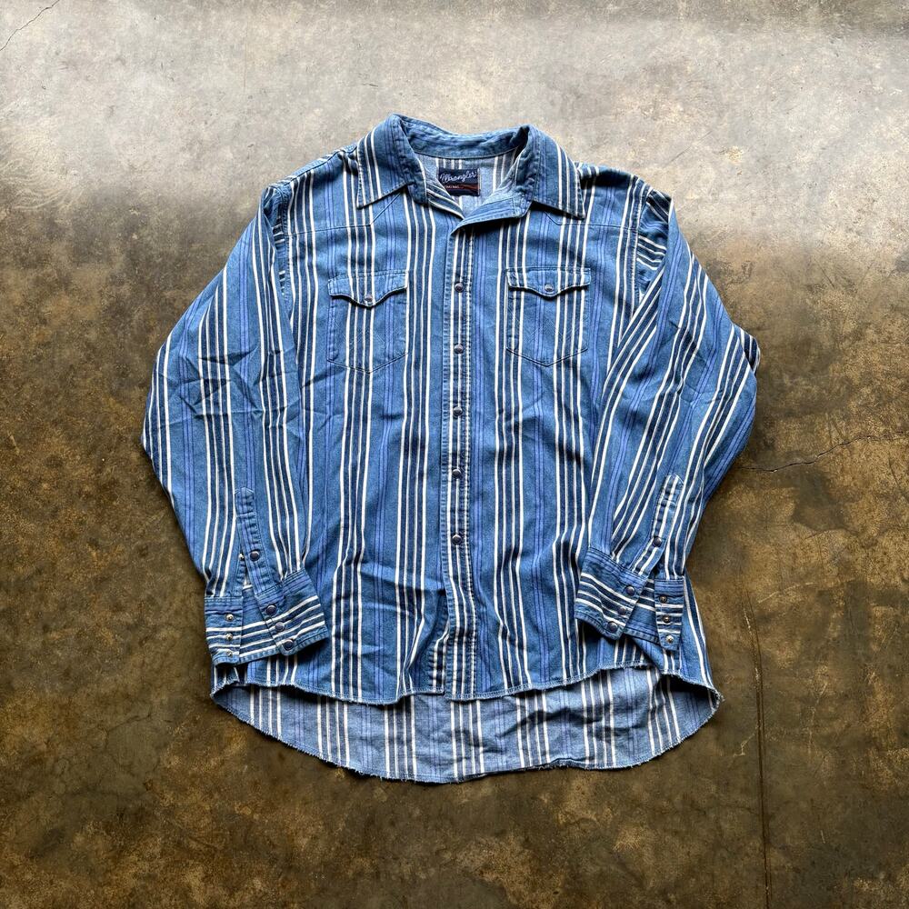 Rare Vintage Wrangler Pearl Snap Denim Shirt